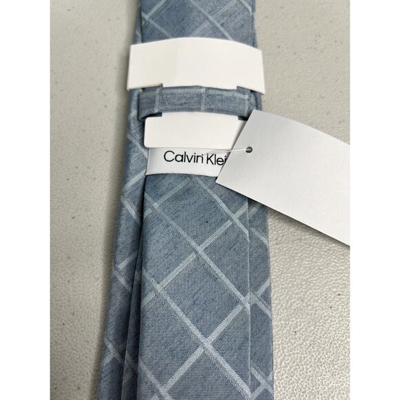 Calvin Klein Gray Plaid Pattern Silk Blend Slim Designer Tie NWT - Picture 5 of 7